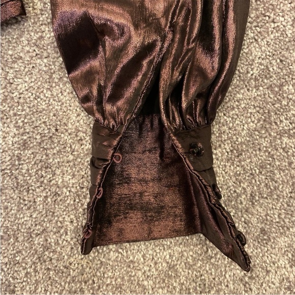 Express Women's Metallic V-Neck Balloon Sleeve Faux Wrap Top Size XS - NWT $68 - Picture 11 of 16